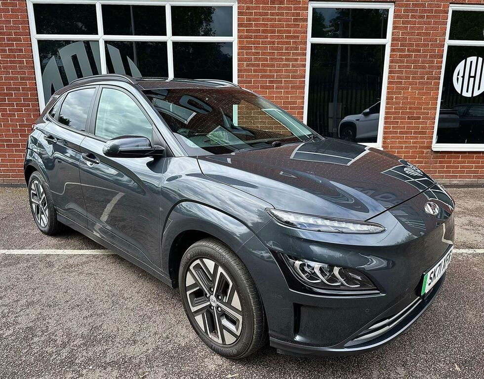 Hyundai Kona 64Kwh Ultimate 10.5Kw Charger Grey