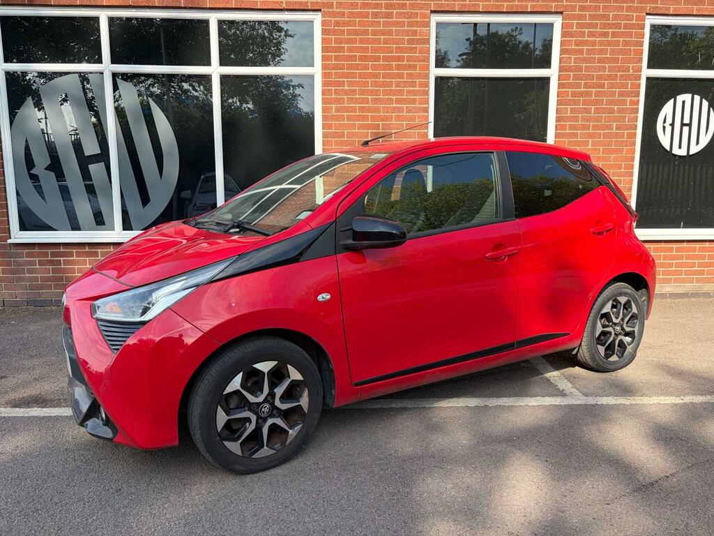 Toyota Aygo 1.0 Vvt-i X-trend Euro 6 Red