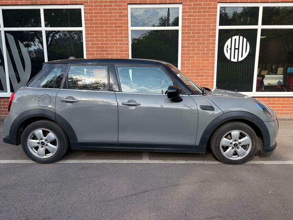 Mini Hatch 1.5 Cooper Classic Euro 6 Ss CX21XFN Grey #2