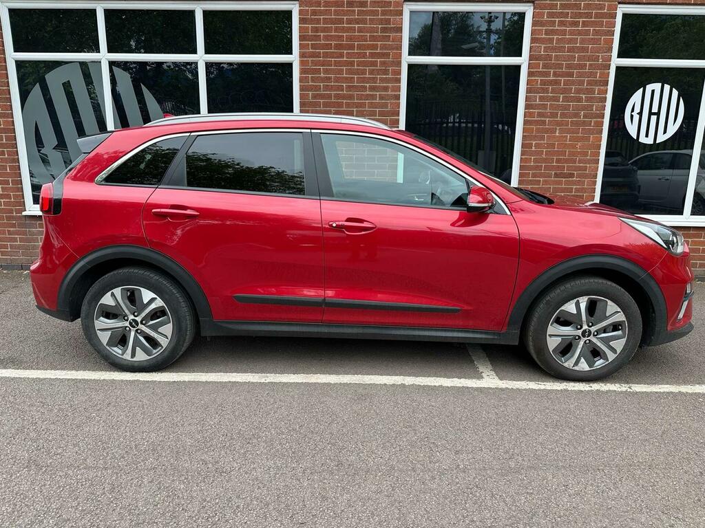 Kia e-Niro 64Kwh 2 YP22GRF Red #2