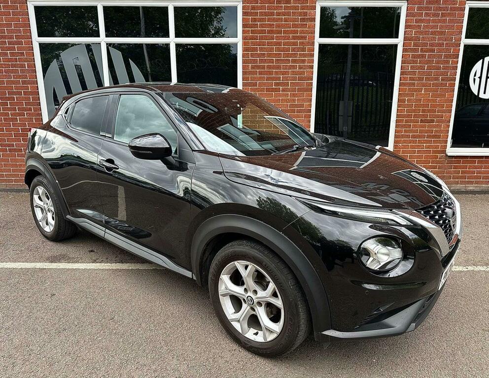 Nissan Juke 1.0 Dig-t N-connecta Dct Euro 6 Ss Black