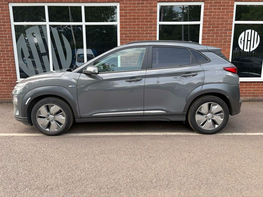 Hyundai Kona 64Kwh Premium Se 7Kw Charger CN21AYH Grey #3