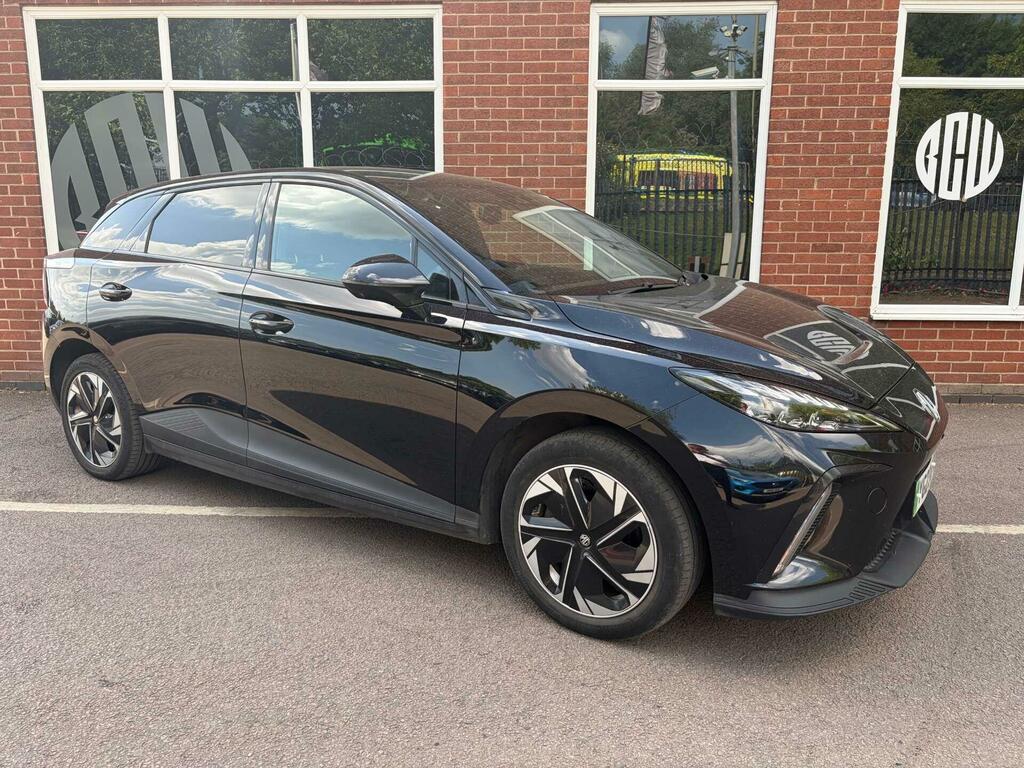 MG MG4 64Kwh Trophy Long Range Black