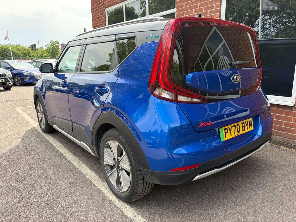 Kia Soul 64Kwh First Edition Blue #6