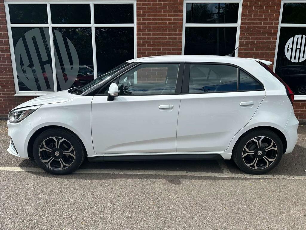 MG MG3 1.5 Vti-tech Exclusive Euro 6 Ss HN21RVK White #5