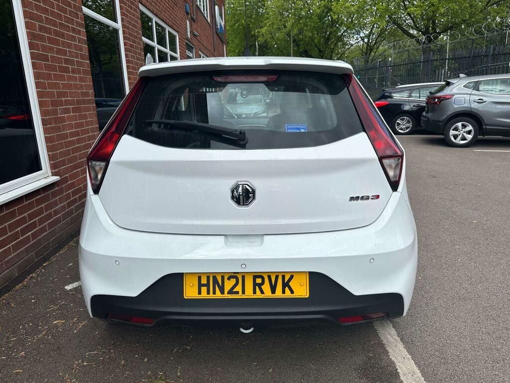 MG MG3 1.5 Vti-tech Exclusive Euro 6 Ss HN21RVK White #4