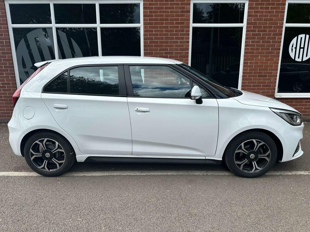 MG MG3 1.5 Vti-tech Exclusive Euro 6 Ss HN21RVK White #2