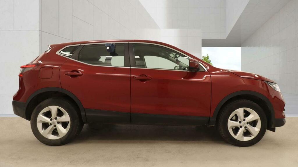 Nissan Qashqai 1.3 Dig-t Acenta Premium Euro 6 Ss DY19LNK Red #3