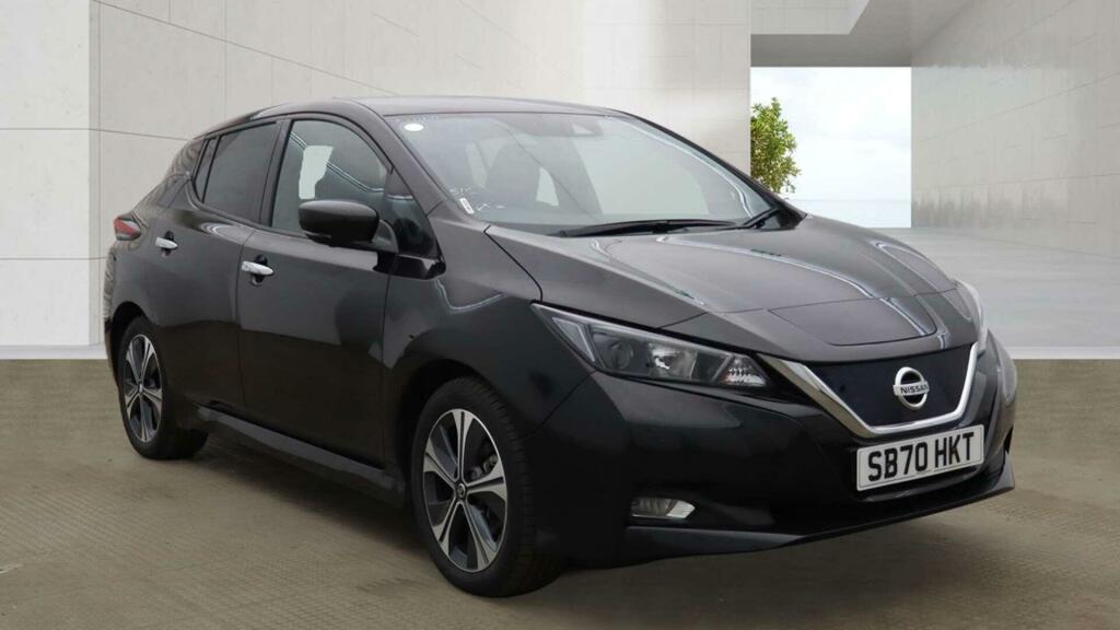 Nissan Leaf 40Kwh N-connecta Black