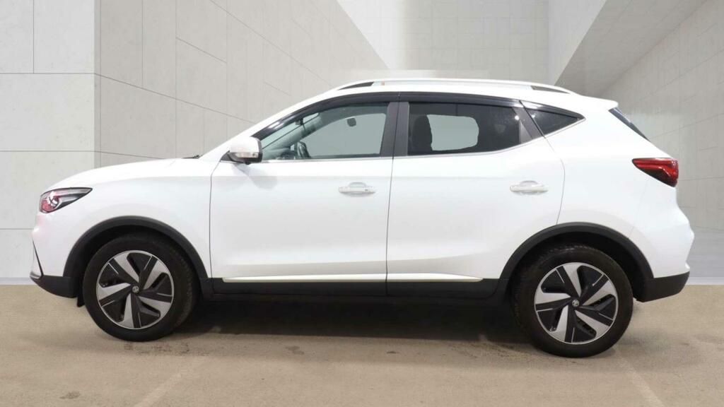 MG ZS 72.6Kwh Trophy Long Range GL72KKW White #6