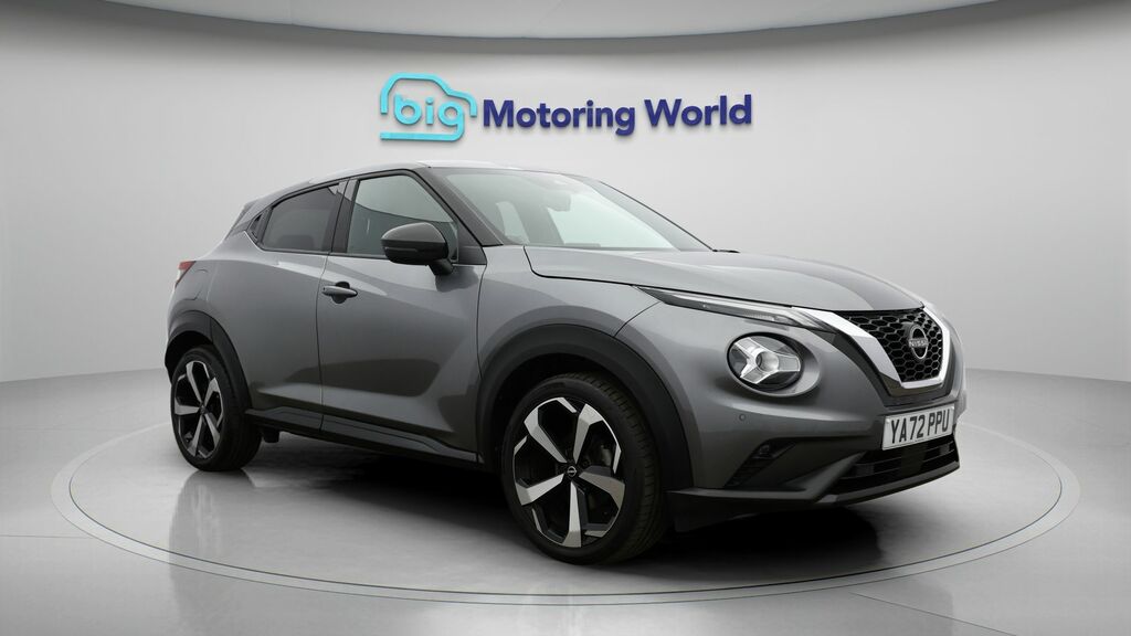 Nissan Juke Tekna Grey