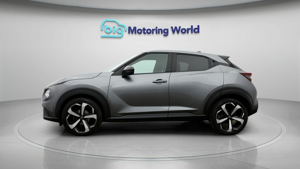 Nissan Juke Tekna Grey #4