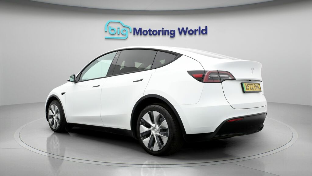 Tesla Model Y Long Range AF22OHC White #5