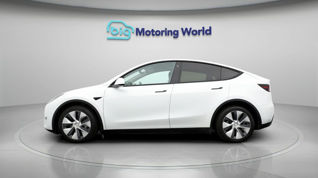 Tesla Model Y Long Range AF22OHC White #4