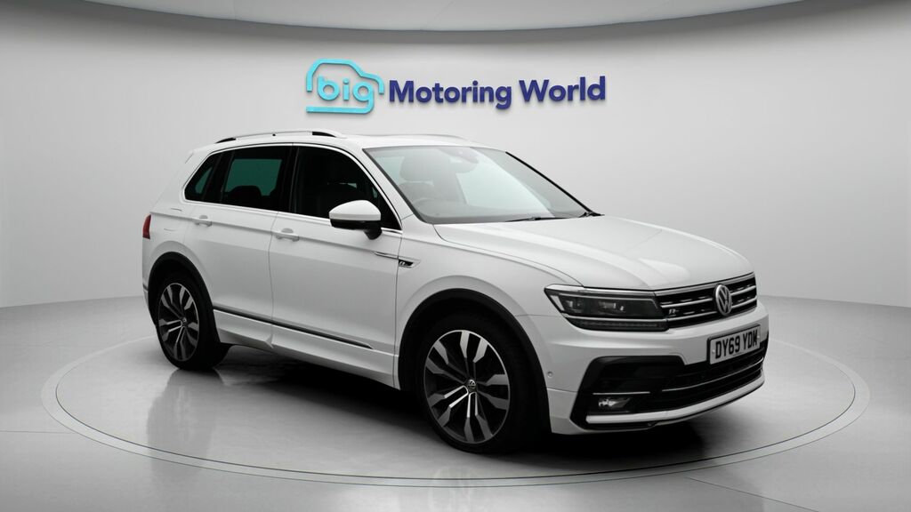 Volkswagen Tiguan R-line Tech White