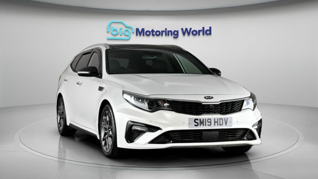 Kia Optima Gt-line S White #2