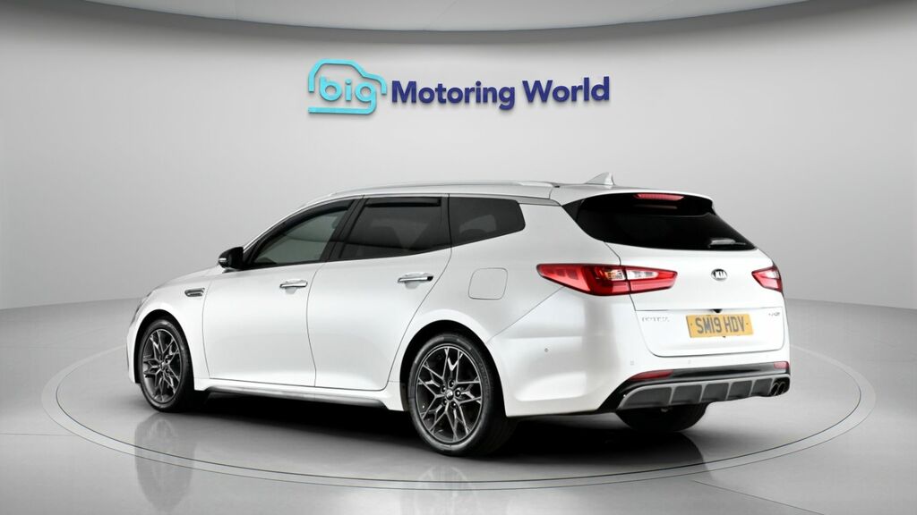 Kia Optima Gt-line S White #5
