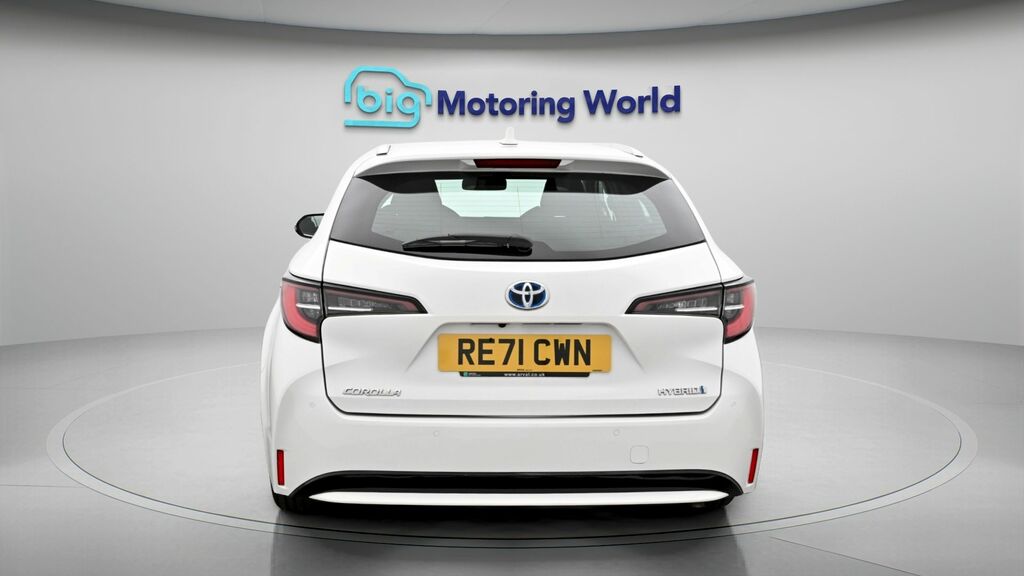 Toyota Corolla Icon Tech RE71CWN White #6