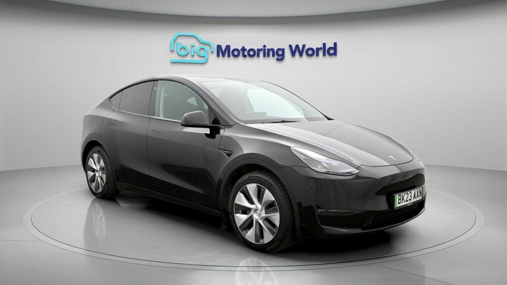 Tesla Model Y Long Range Black