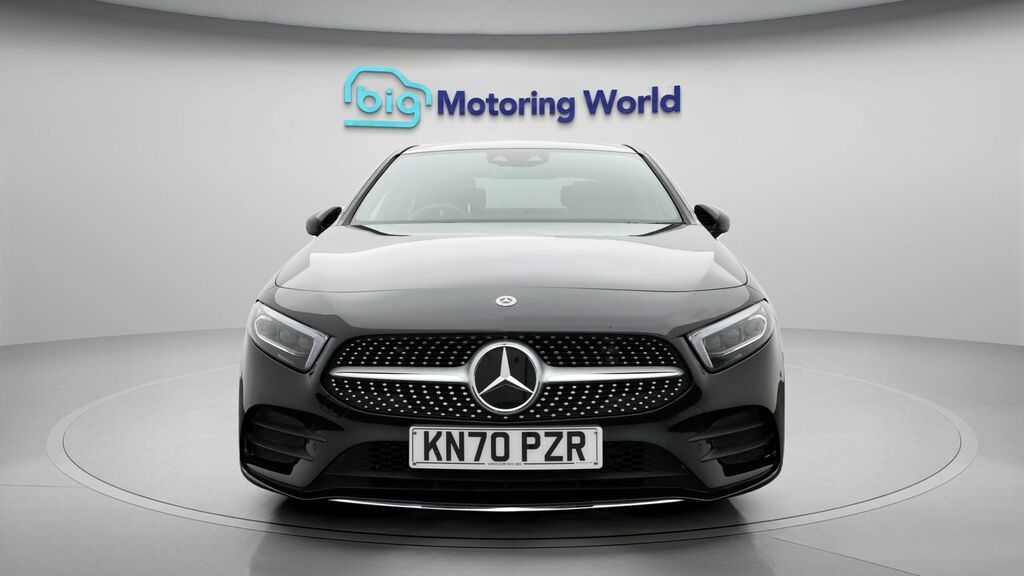 Mercedes-Benz A Class Amg Line KN70PZR Black #2