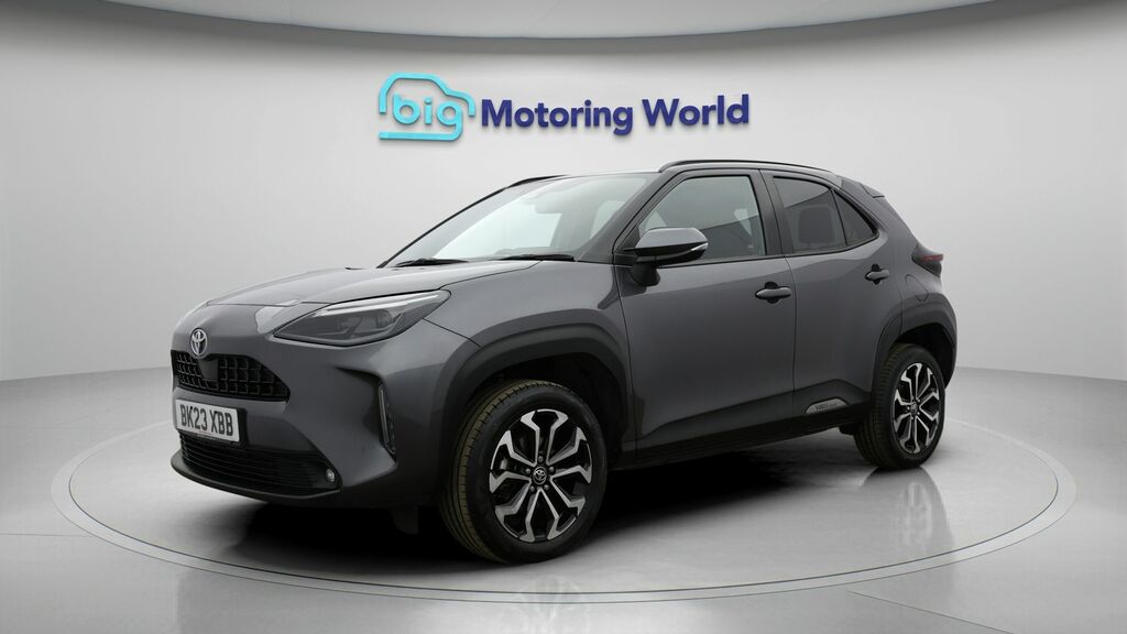 Toyota Yaris Cross Design BK23XBB Grey #3