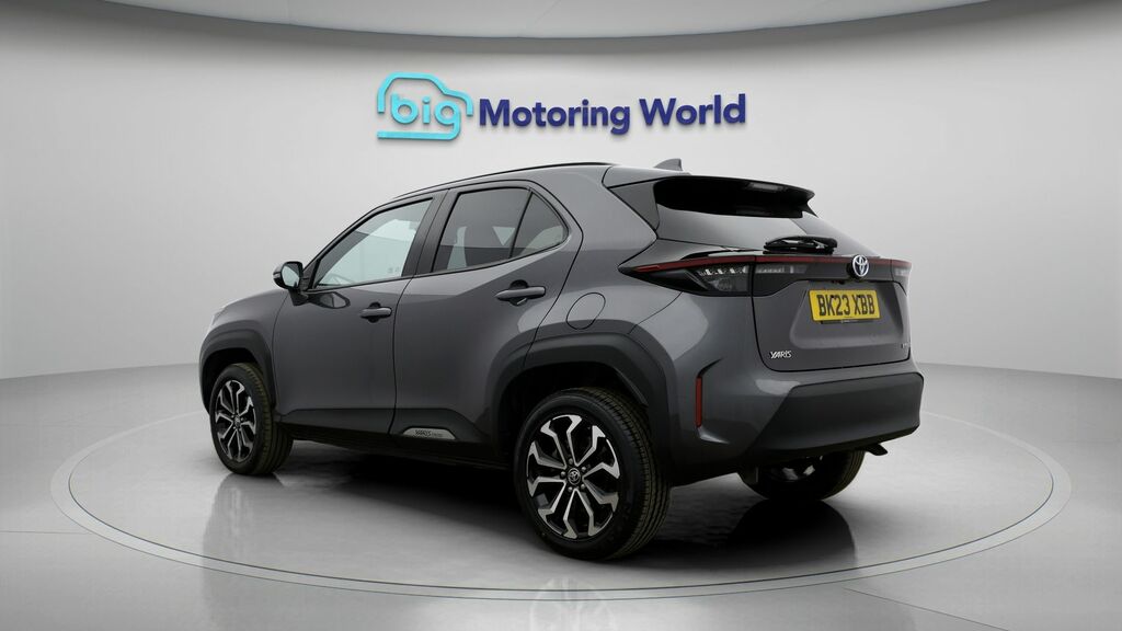 Toyota Yaris Cross Design BK23XBB Grey #5