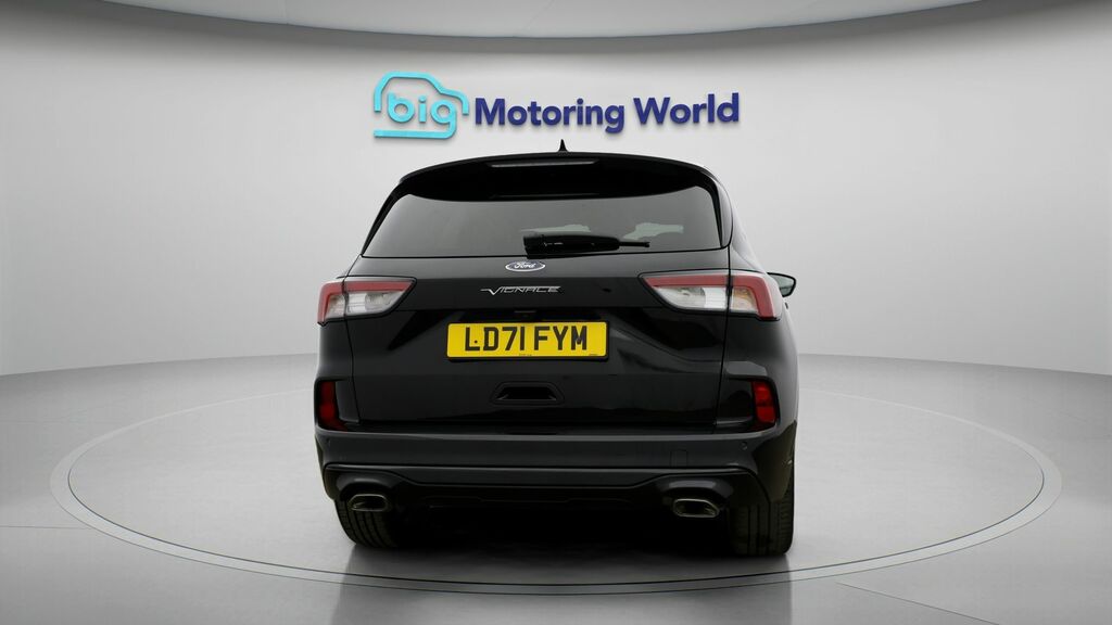 Ford Kuga Vignale Black #6