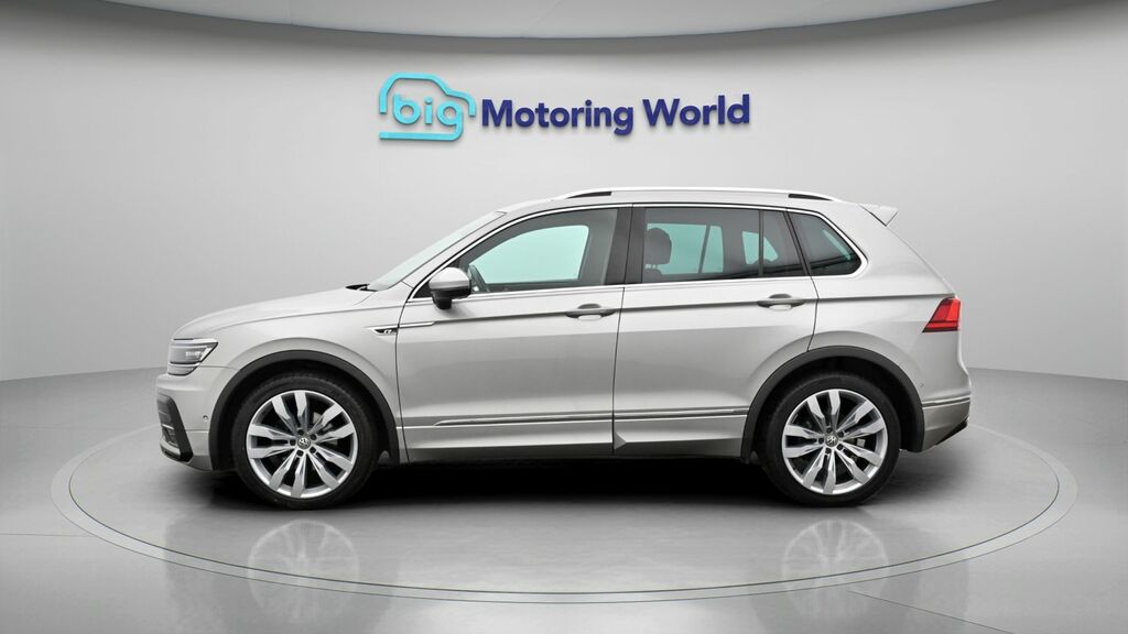 Volkswagen Tiguan R-line Tech LS20CWV Silver #4