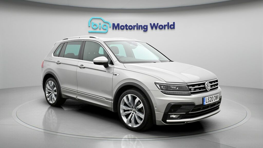 Volkswagen Tiguan R-line Tech Silver