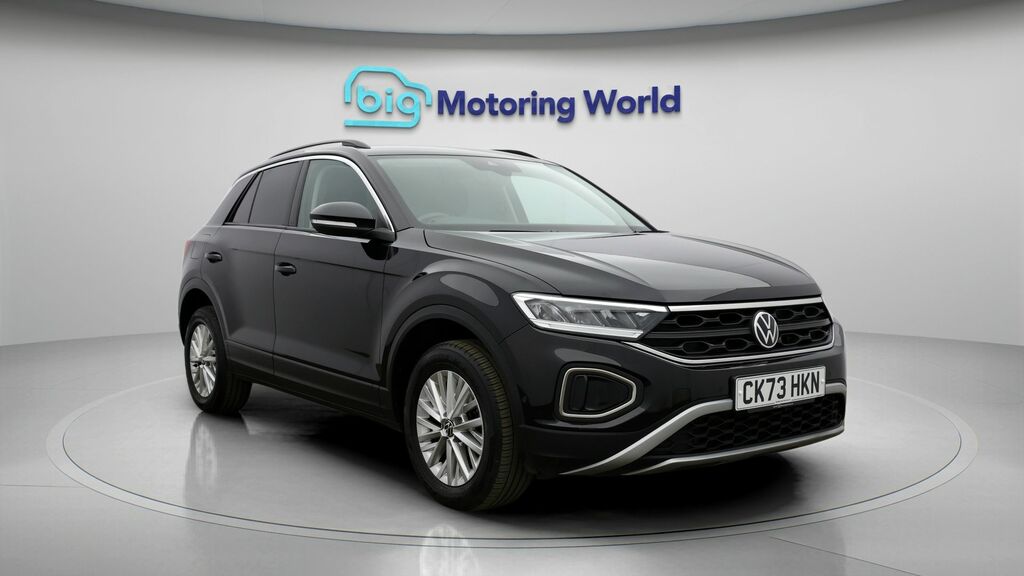 Volkswagen T-Roc Life Black
