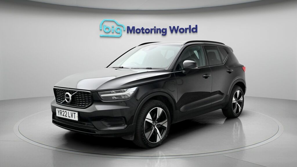 Volvo XC40 Plus YR22LVT Black #3