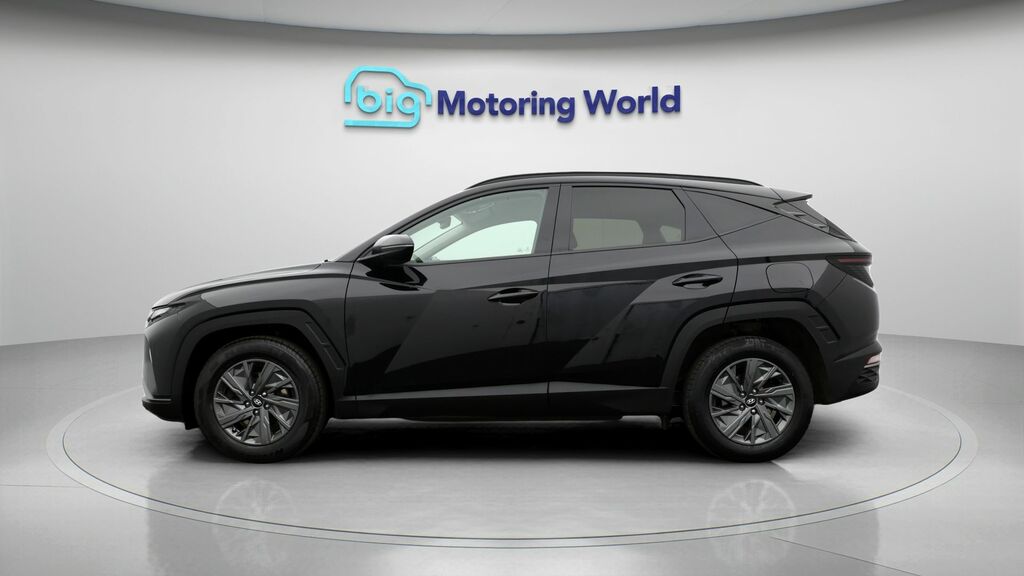 Hyundai Tucson Se Connect DV22FKB Black #4
