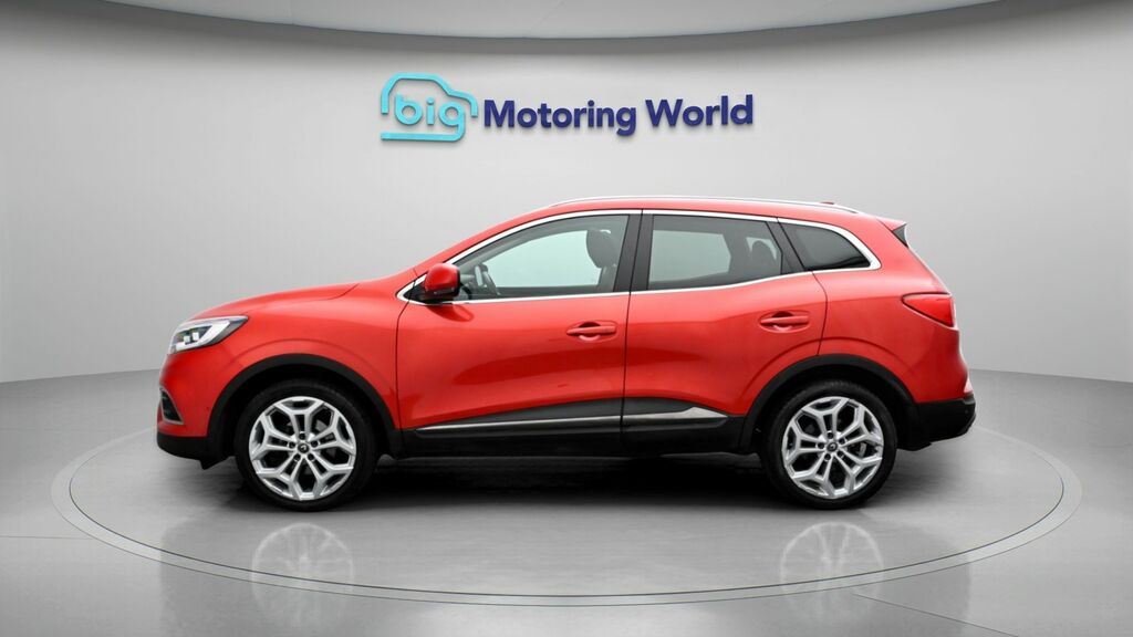 Renault Kadjar Gt Line Red #4