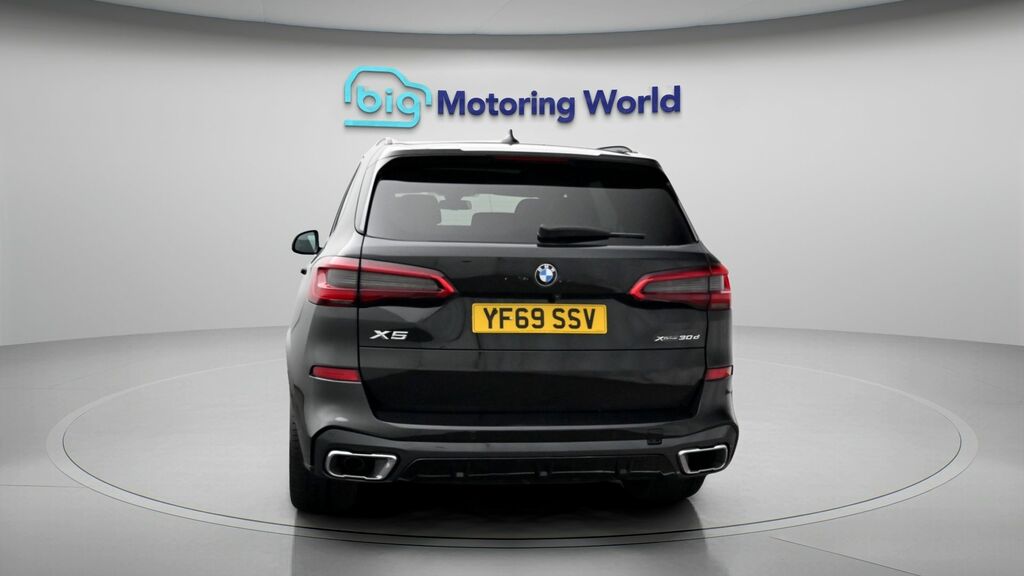 BMW X5 M M Sport Black #6