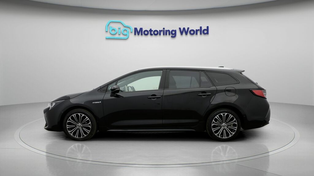 Toyota Corolla Design RO70BHW Black #4