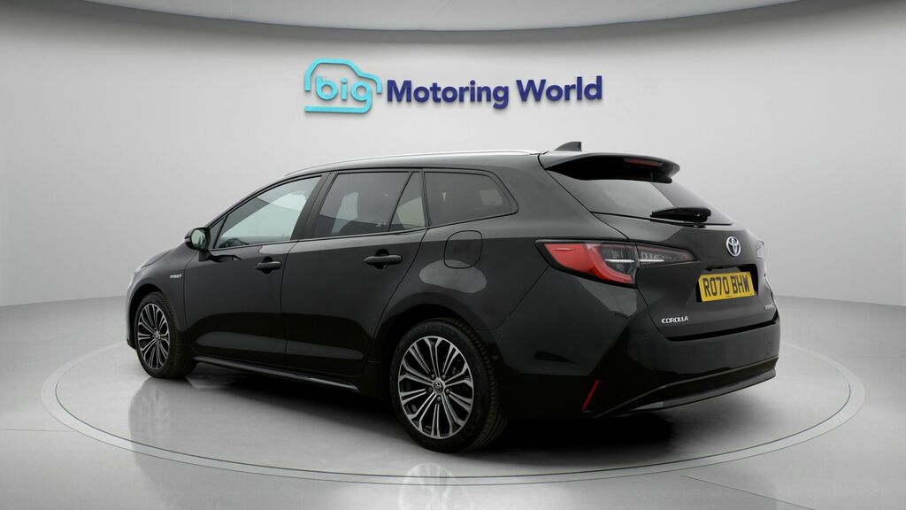 Toyota Corolla Design RO70BHW Black #5
