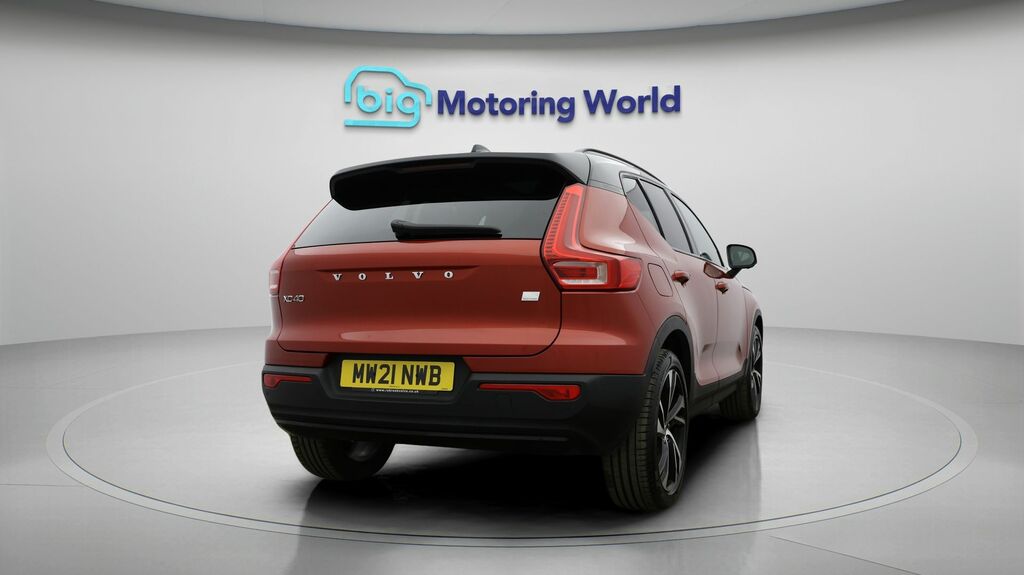 Volvo XC40 R-design Pro MW21NWB Red #6