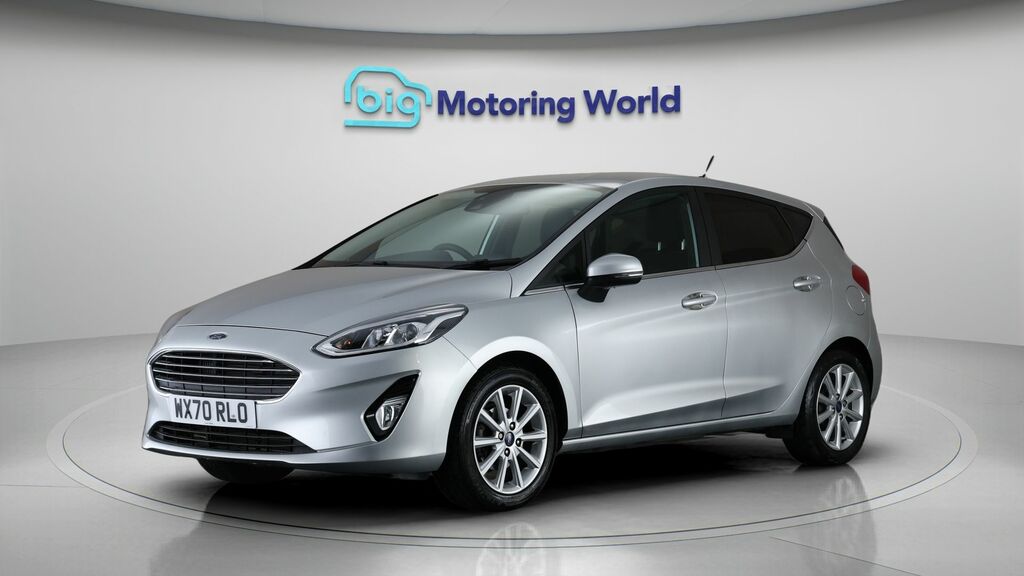 Ford Fiesta Titanium Silver #3