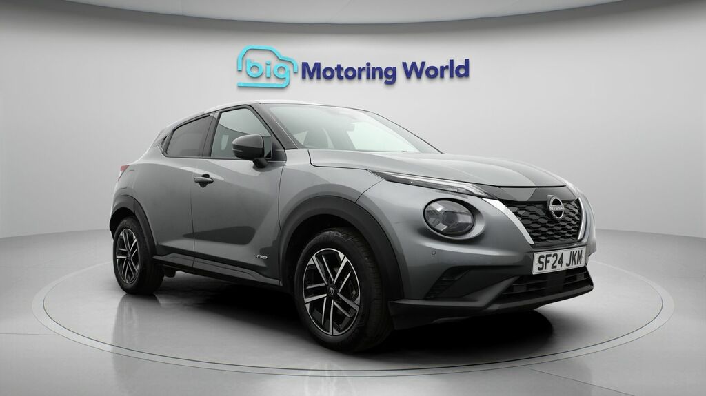 Nissan Juke N-connecta Grey