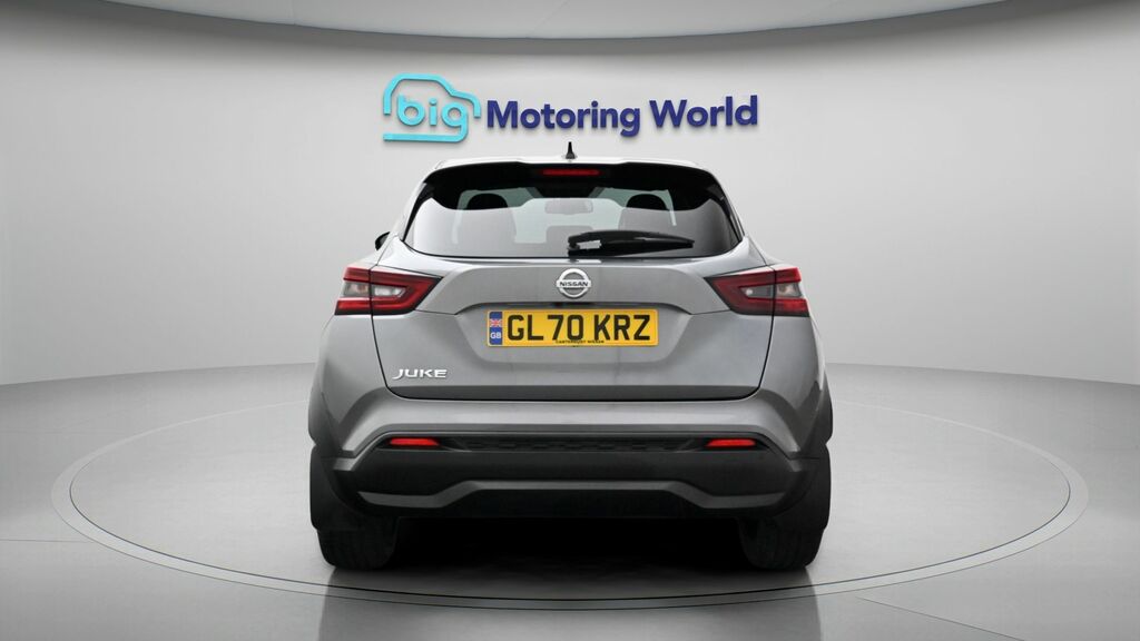 Nissan Juke Tekna Grey #6
