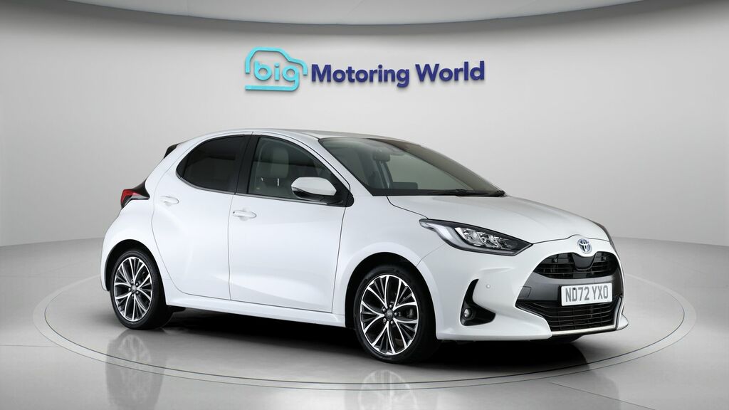 Toyota Yaris Excel White