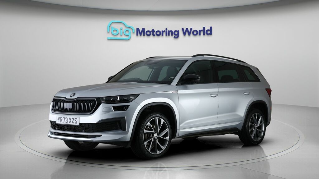 Skoda Kodiaq Sportline YR73XZS Silver #3