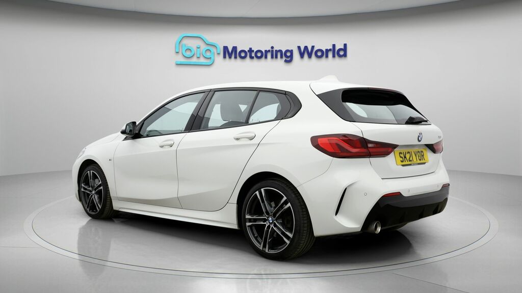 BMW 1 Series M Sport White #5