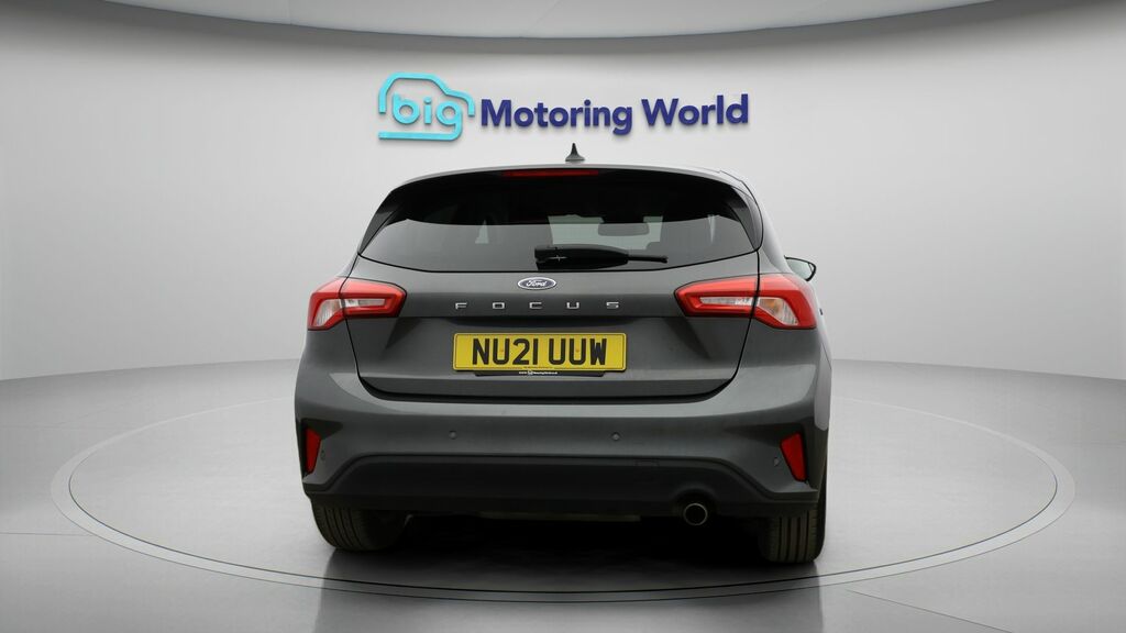 Ford Focus Titanium NU21UUW Grey #6