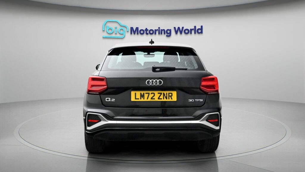 Audi Q2 S Line LM72ZNR Black #6