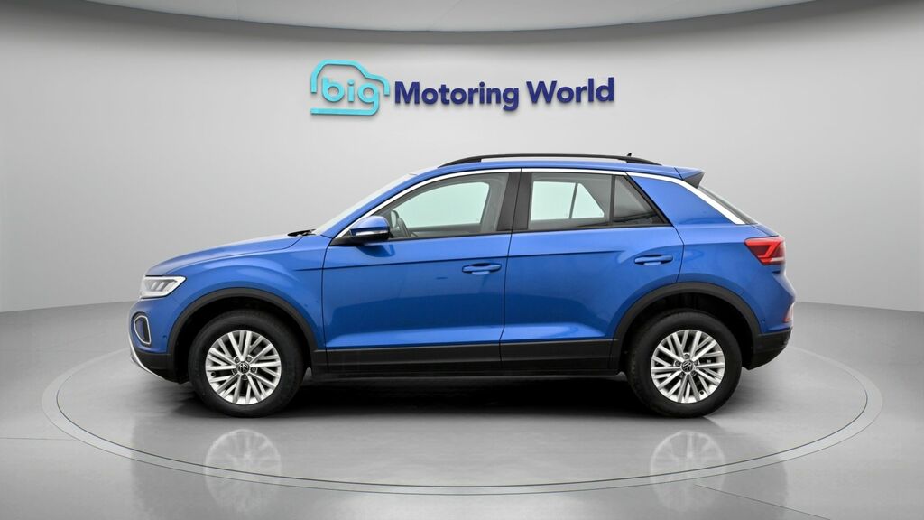 Volkswagen T-Roc Life DK73EEW Blue #4