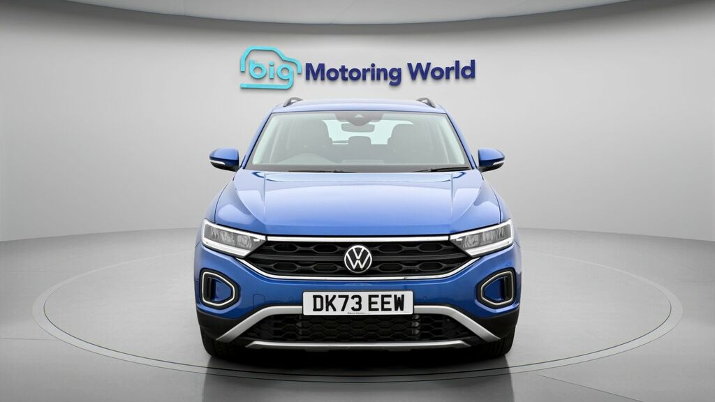 Volkswagen T-Roc Life DK73EEW Blue #2