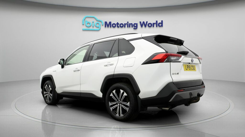 Toyota Rav 4 Excel White #5