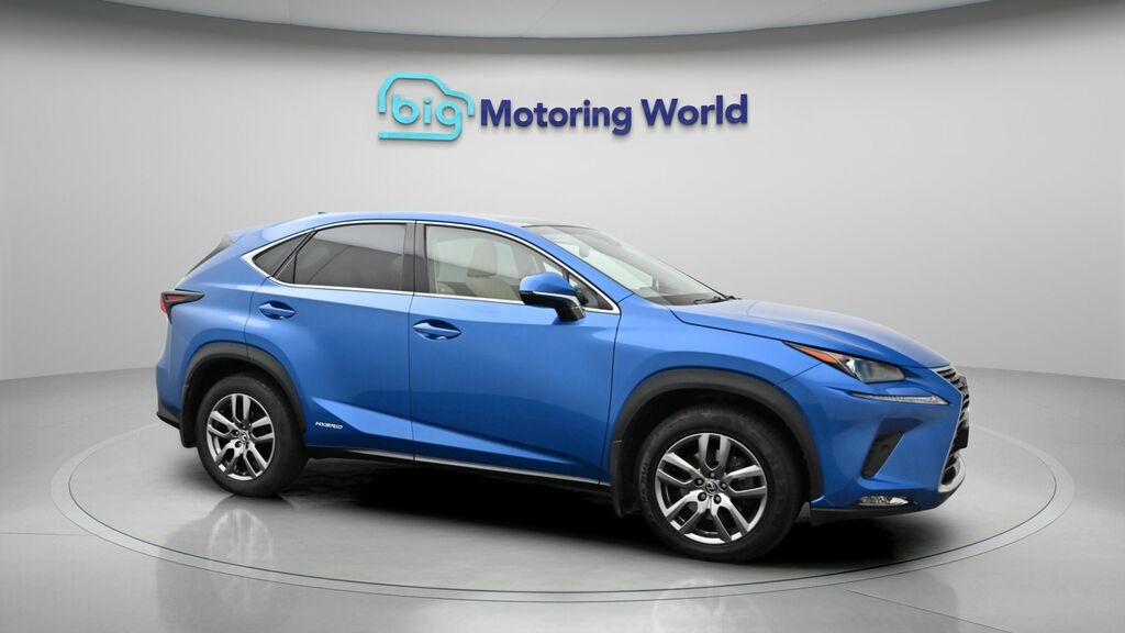 Lexus NX Premium Blue
