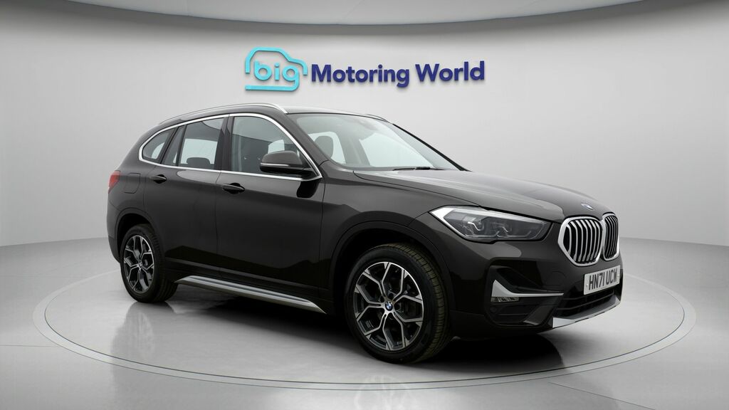 BMW X1 Xline Brown